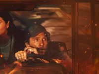 The Lost Bus, recensione: Matthew McCounaghey, America Ferrera e un film sugli eroi umani