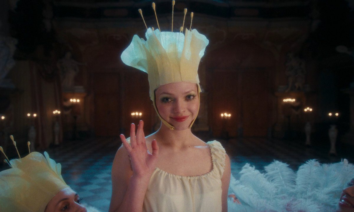 C’era una volta la cattiva: la rivincita della sorellastra in The Ugly Stepsister