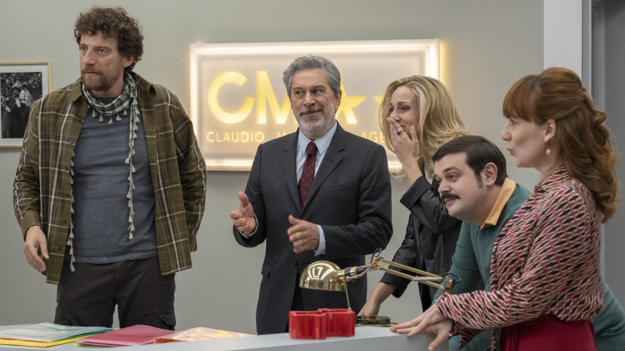 Una scena di Call My Agent - Italia 3