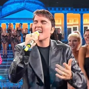 Tony Maiello nella prima puntata di Tale e Quale Show 2025