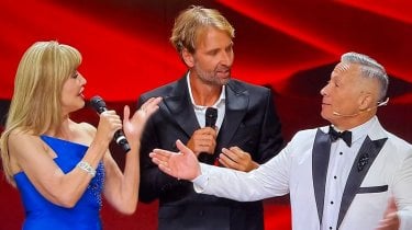 Milly Carlucci Massimiliano Rosolino Paolo Belli 1