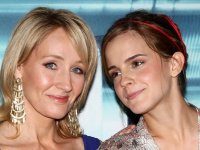 J.K. Rowling risponde a Emma Watson: 'Non è consapevole di quanto sia ignorante'