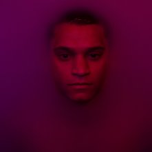 Him: Tyriq Withers in un primo piano