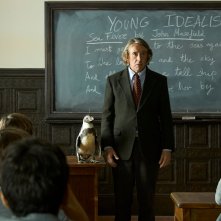 Il Professore e il pinguino: Steve Coogan in classe con l'amico pennuto
