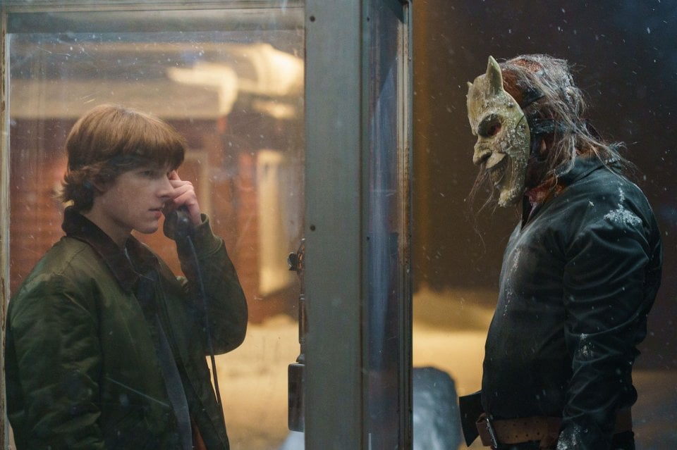 Black Phone 2 Ethan Hawke Mason Thames Scena