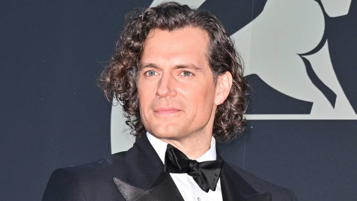 Henry Cavill aggiorna sul recupero fisico dopo l
