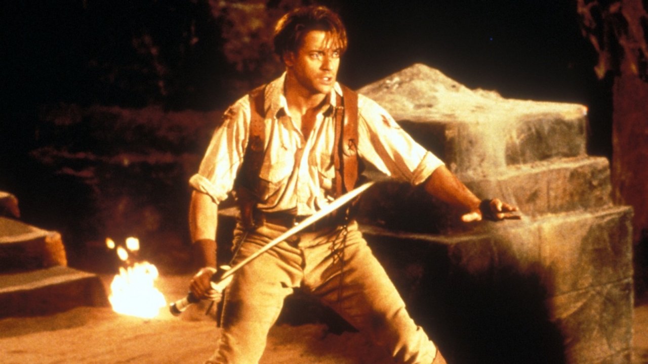 Brendan Fraser in una scena de La Mummia