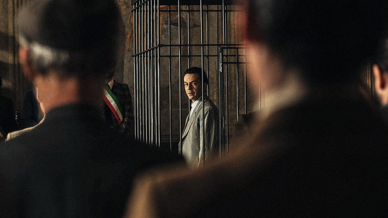 Una scena de Il mostro