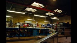 Bugonia - Nuovo trailer del film di Yorgos Lanthimos con Emma Stone e Jesse Plemons