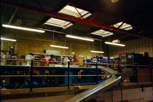 Bugonia - Nuovo trailer del film di Yorgos Lanthimos con Emma Stone e Jesse Plemons