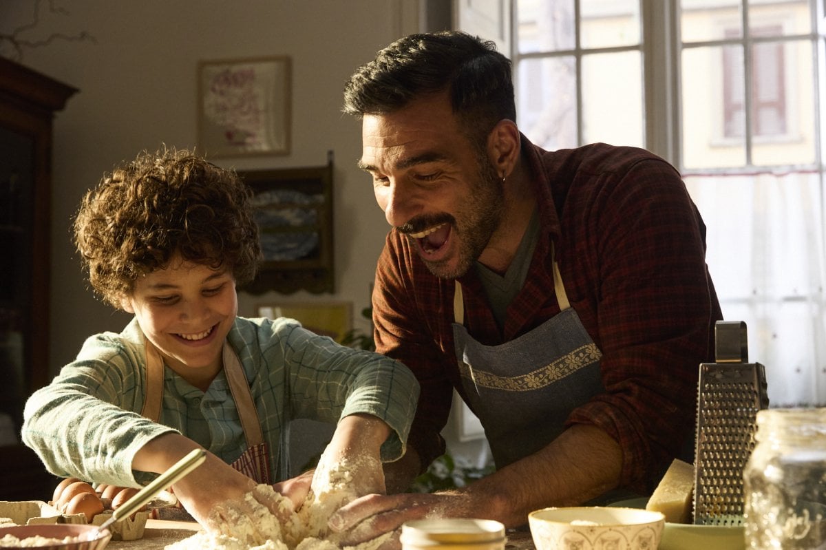 Per Te, Edoardo Leo: “Puntiamo a commuovere, lasciando il pubblico con un sorriso” Per Te, Edoardo Leo: “Puntiamo a commuovere, lasciando il pubblico con un sorriso”