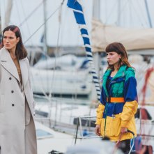 Blanca e 'Sua Altezza' in una scena all'aperto nella terza stagione