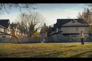 Playdate - Trailer dell'action comedy Prime Video con Kevin James e Alan Ritchson