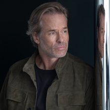 La donna della cabina numero 10: Guy Pearce in una foto
