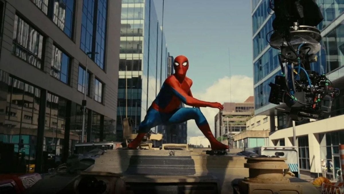 Spider Man: Brand New Day, le foto dal set confermano il ritorno di un villain già visto in Homecoming Spider Man: Brand New Day, le foto dal set confermano il ritorno di un villain già visto in Homecoming