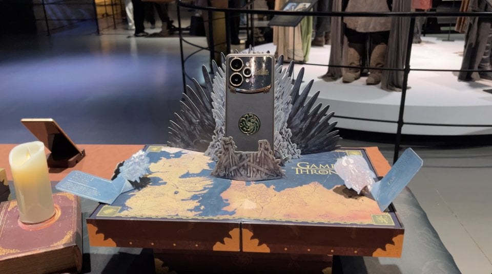 Il Telefono Esposto Nello Studio Tour Realme