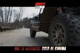 The Running Man - Nuovo trailer italiano del film di Edgar Wright con Glen Powell e Josh Brolin