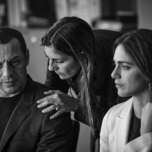 Amata: Miriam Leone, Stefano Accorsi durante un momento sul set