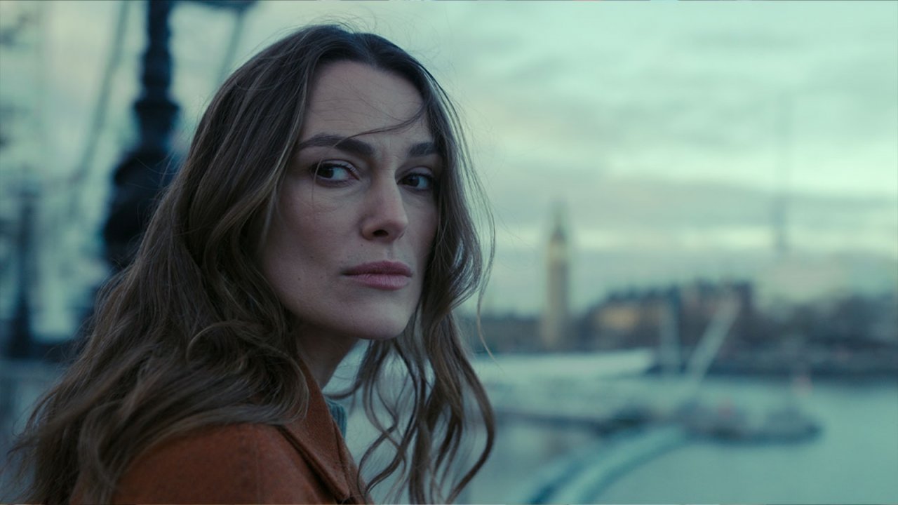 Keira Knightley in una scena di Black Doves
