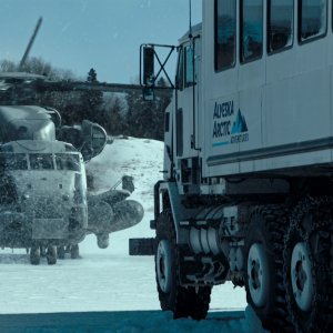 Una foto di scena di The Last Frontier