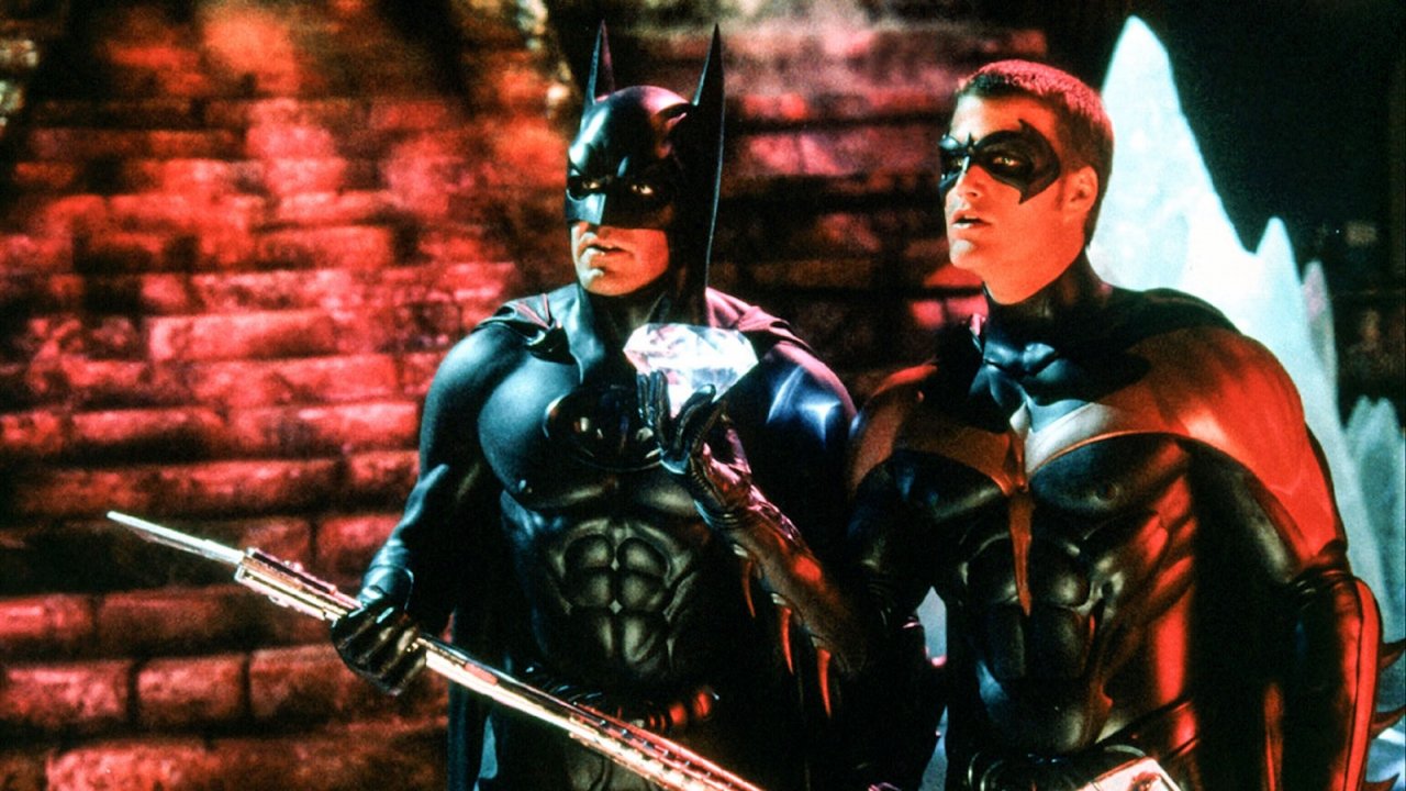 Batman & Robin: George Clooney e Chris O'Donnell in una scena