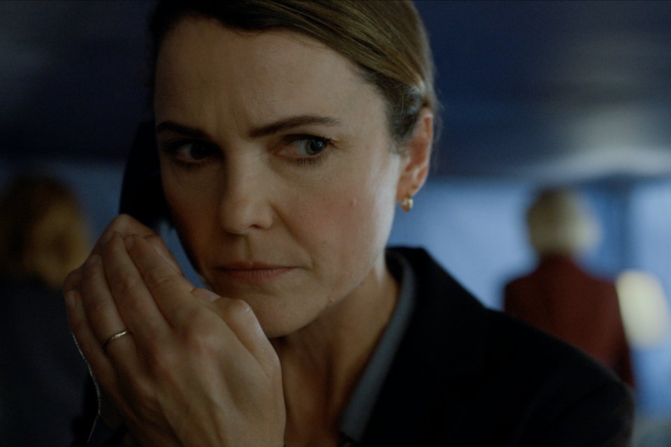 The Diplomat Keri Russell Primo Piano Telefono Terza Stagione Serie Tv Netflix