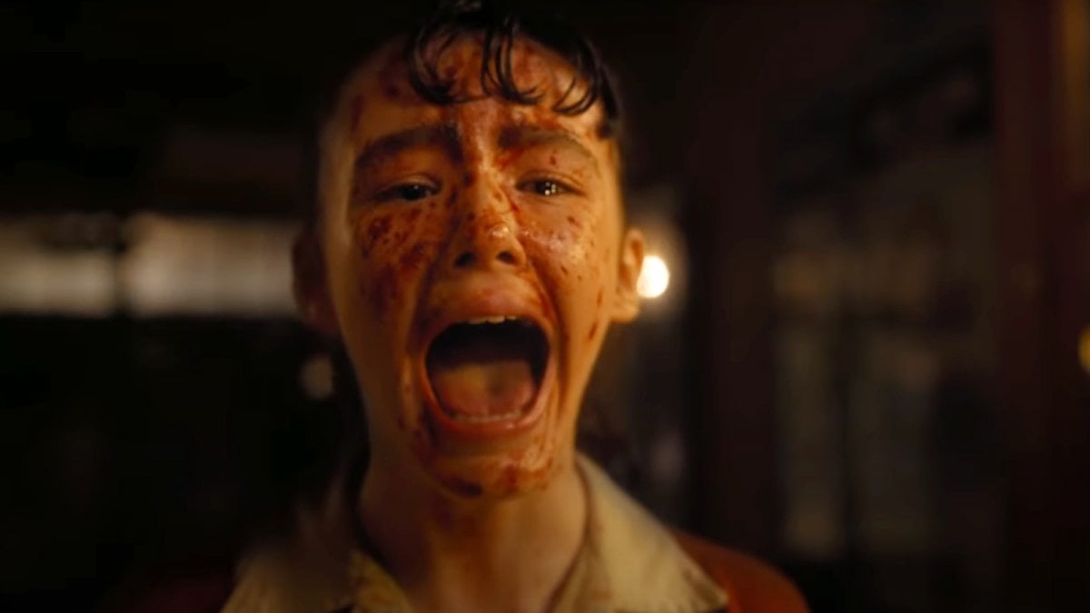 it welcome to derry sky svela il trailer vietato ai minori e i muschietti promettono momenti sconvolgenti 