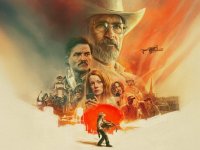 Eddington, recensione: Ari Aster firma un social-western colmo di roba