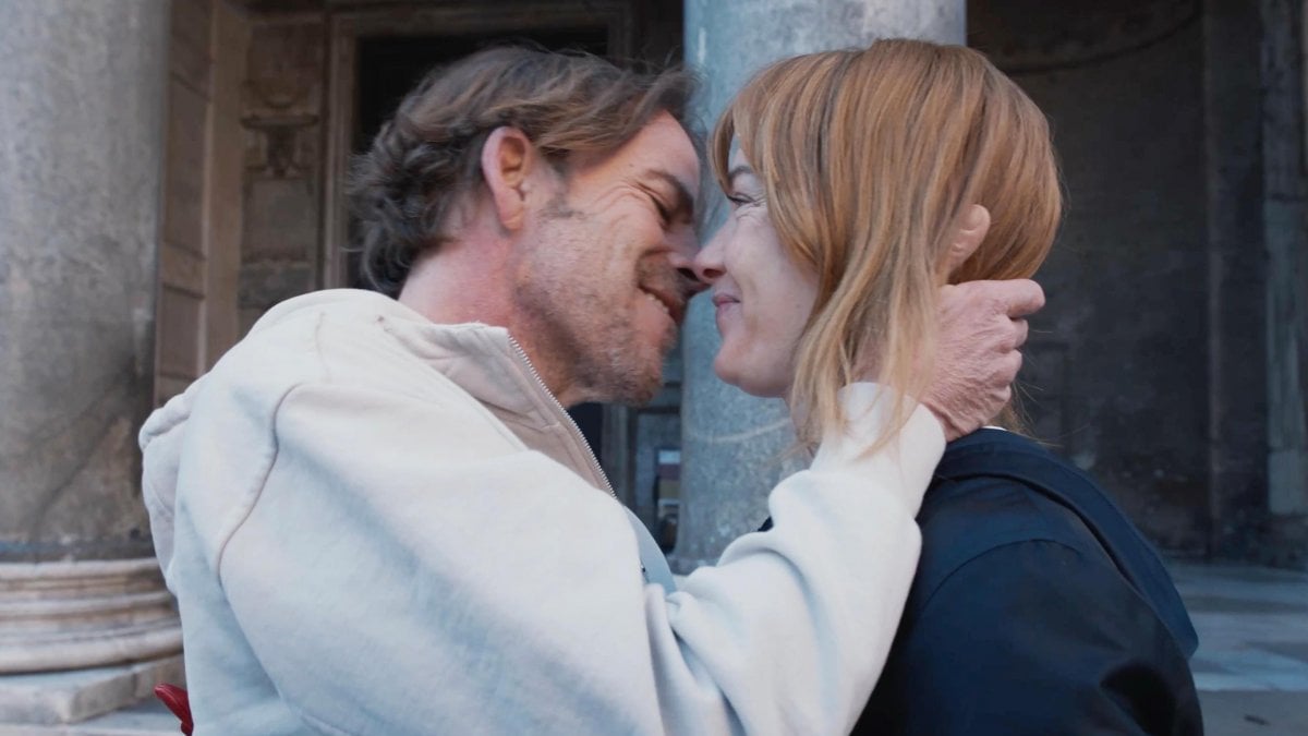 Cristiana Capotondi e Stephen Dorff si amano (per caso) a Roma nel trailer di No Place Like Rome Cristiana Capotondi e Stephen Dorff si amano (per caso) a Roma nel trailer di No Place Like Rome