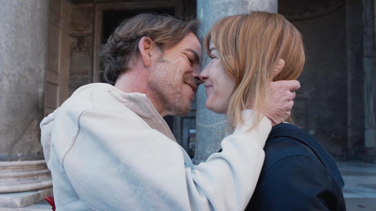 Il bacio tra Stephen Dorff e Cristiana Capotondi