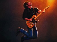 Springsteen: Liberami dal Nulla, recensione: i dolori del giovane Bruce con un grande Jeremy Allen White