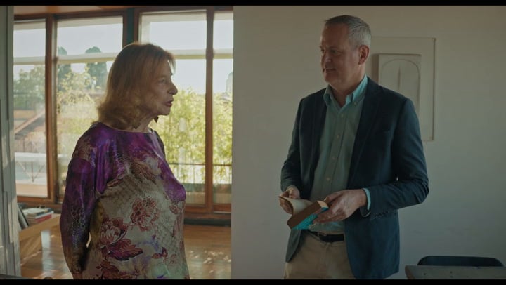 Stile Alberto: le "smandrappate" di Alberto Arbasino al centro della clip esclusiva