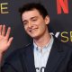 Stranger Things, Noah Schnapp ricorda: 'A 13 anni continuavano a chiedermi se fossi gay'
