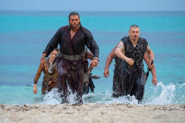 Sandokan Can Yaman Sulla Riva