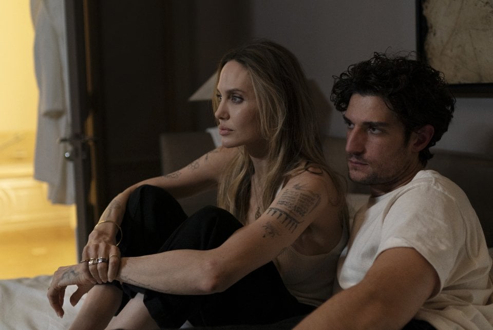 Couture Angelina Jolie Scena