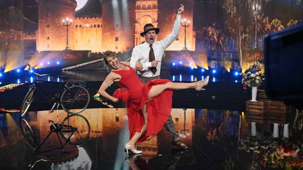 ballando con le stelle 2025 la classifica della quarta puntata il pubblico premia barbara d urso
