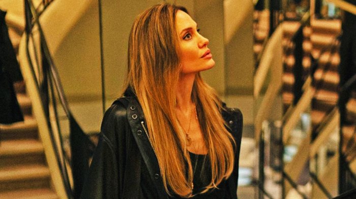 Couture, recensione: Angelina Jolie e l'imprevedibilità della vita (e della moda)