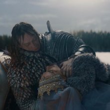 Dracula - L'amore perduto:  Caleb Landry Jones in una scena drammatica