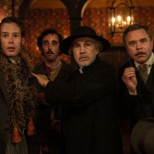 Dracula - L'amore perduto:  Christoph Waltz in una scena