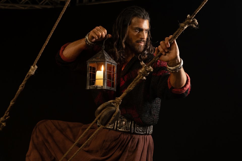 Can Yaman Pxhgtrr