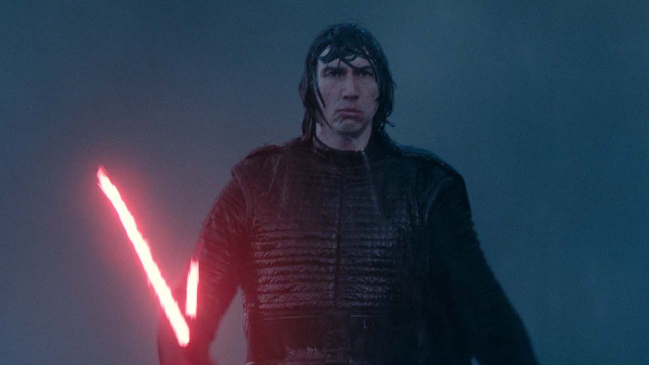 Adam Driver nei panni di Kylo Ren in Star Wars: L'Ascesa di Skywalker