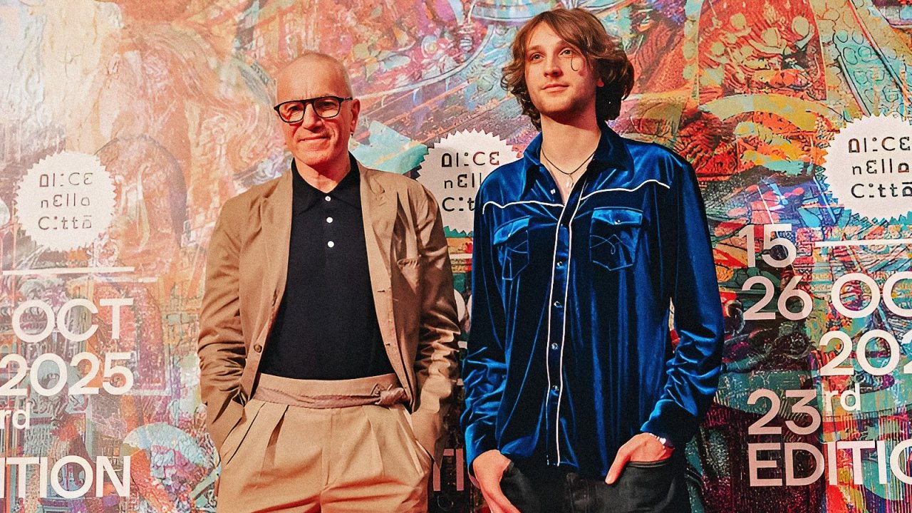 Daniel Day-Lewis e Ronan Lewis presentano il film Anemone a Roma