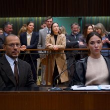 La lezione: Matilde De Angelis, Stefano Accorsi in una scena in tribunale