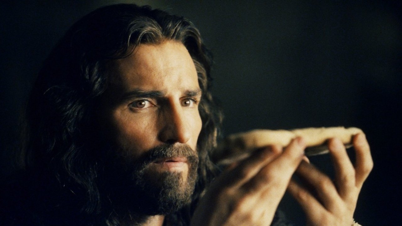 La Passione di Cristo, Jim Caviezel in una scena