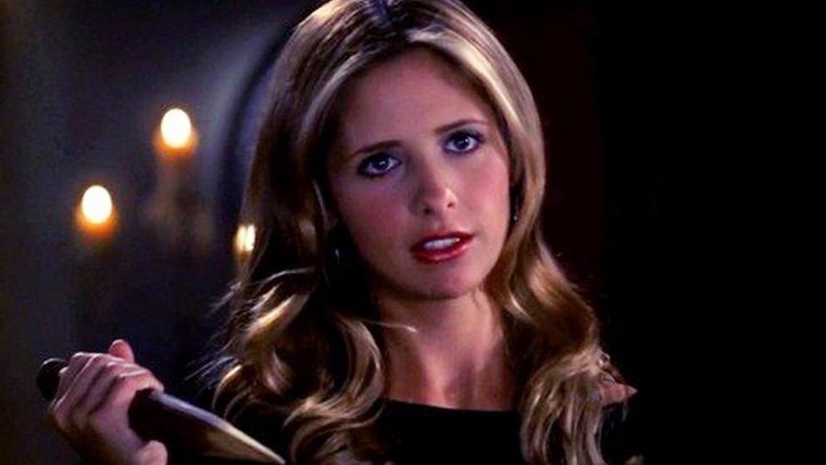 Buffy, Sarah Michelle Gellar sul ritorno della Cacciatrice in tv: "Ora il mondo ha bisogno di questi eroi" Buffy, Sarah Michelle Gellar sul ritorno della Cacciatrice in tv: "Ora il mondo ha bisogno di questi eroi"