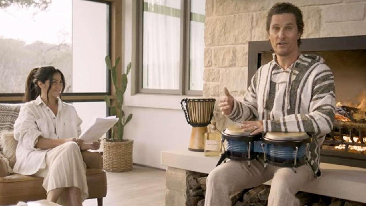 Matthew McConaughey con la moglie Camila e i bongos