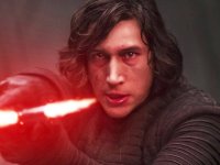 Star Wars: i fan sorvolano i Disney Studios con un aereo con lo striscione 'Salvate il sequel su Ben Solo'