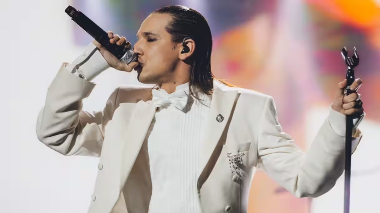 Il cantante dei Copper Jitters, primi eliminati di X Factor 2025