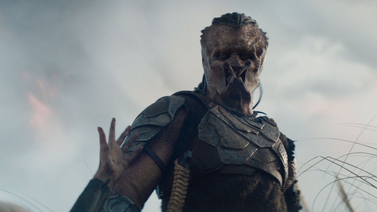 Una scena di Predator: Badlands