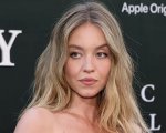 Sydney Sweeney commenta le ipotesi dei fan: 'Una Bond girl? Dipende dallo script'